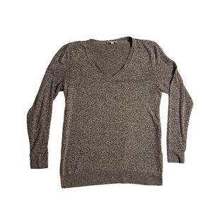 Lucky Brand Women’s V Neck Lightweight Sweater Size Medium gray white long